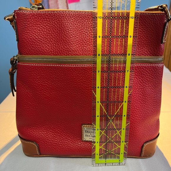 Dooney and Bourke Crossbody, red leather - Picture 11 of 13